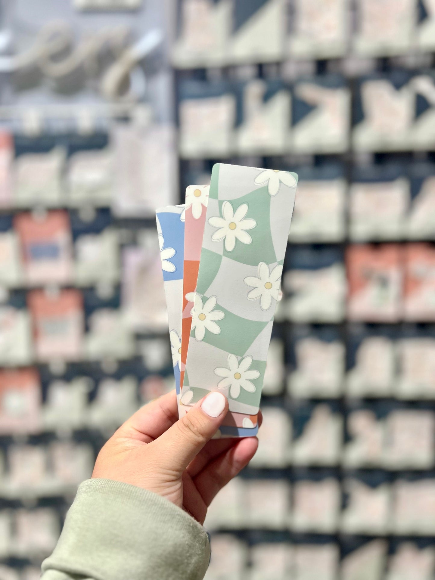 Retro Floral Bookmarks. Laminated Bookmarks. Bookmark Set. Gift for Book Lovers.